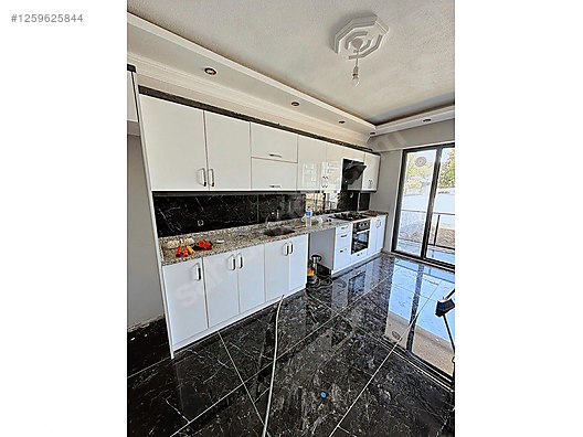 KOCAALİ MERKEZDE 3+1 KAPALI OTOPARKLI SATILIK DAİRE #1259625844