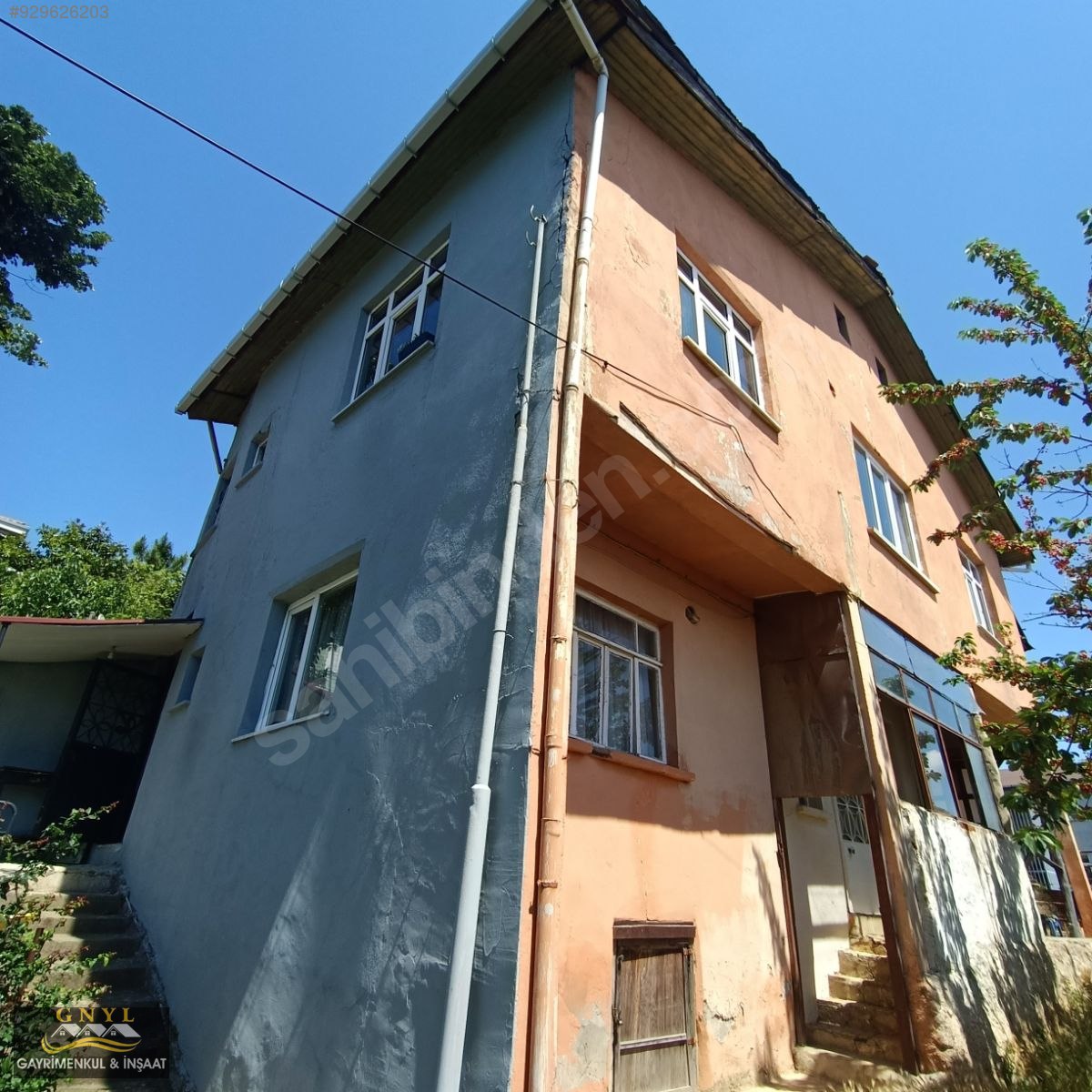 BEYKOZ YALIKÖY DE PANORAMİK BOĞAZ MANZARALİ MÜSTAKİL EV Satılık