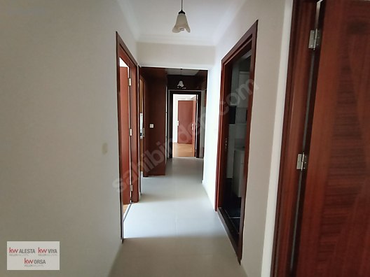 bornova da 3 katli saglam binada merkezi bakimli 3 1 satilik satilik daire ilanlari sahibinden com da 956626361