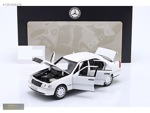 Mercedes C-Class (W202) 1993 - Malachite green 1:18 – Thomas Langejürgen
