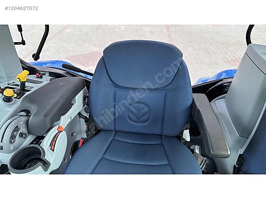 Machinery / Agricultural Machines / Tractors / New Holland / TR6.145S