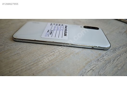 Used & Brand New Items / Cell Phones & Accessories / Cell Phones / Xiaomi / Mi A3