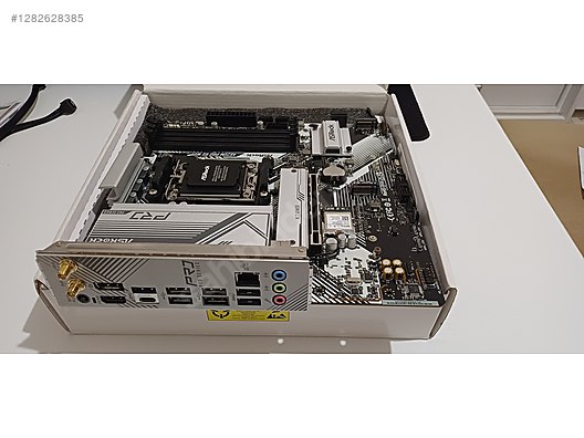 ASROCK A620M Pro RS WiFi (3 M.2 SSD,4 RAM YUVALI, WİFİ 6.0+BT) - Anakart ve Tüm Masaüstü Bilgisayar Parçaları sahibinden.com'da