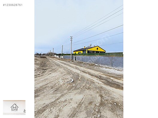 KEMERHİSAR HAN MAHALLESİNDE BOR YOLUNA YAKIN KONUMU GÜZEL ARSA. #1230628761