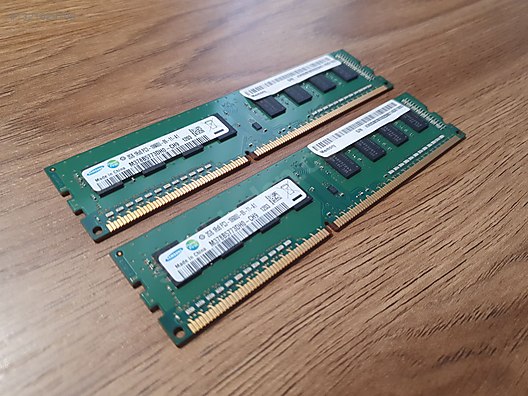 Samsung 4GB (2x2GB) DDR3 1333MHz Masaüstü RAM Seti (Temiz