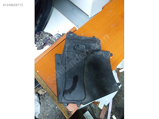 BMW E39 SİGORTA KUTUSU ÜST KAPAĞI ORJ - BMW E39 Elektrik ve Elektronik Fotoğrafı