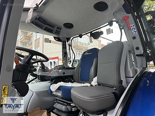 Machinery / Agricultural Machines / Tractors / New Holland / T5.140