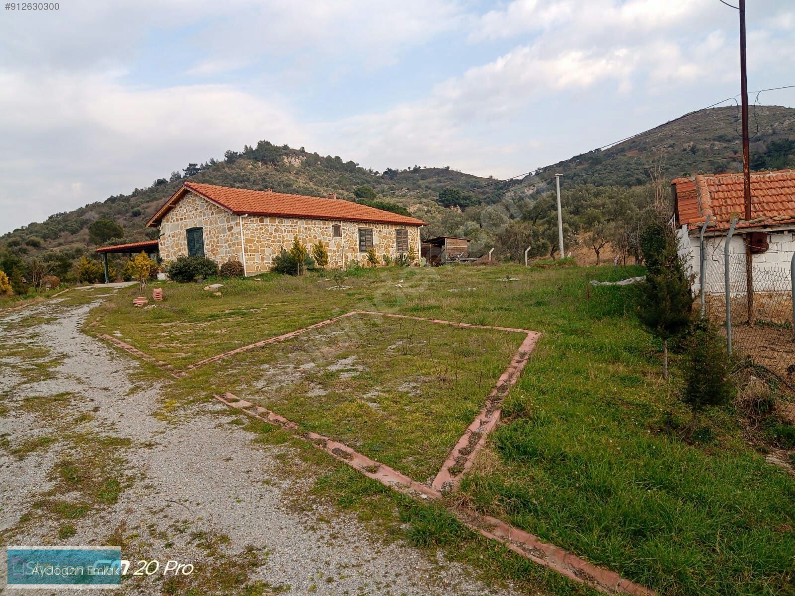 BALIKESİR GÖMECDE 2600 ARSA İÇİNDE 150 METRE TAŞ EV Satılık Müstakil