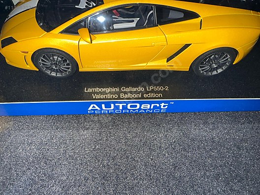 AutoArt Lamborghini Gallardo LP550-2 Valentino Balboni at