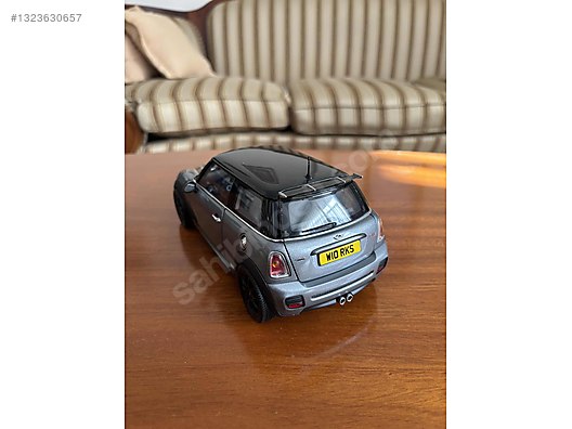 Kyosho Diecast Model 1:18 Mini Araba - 1323630657