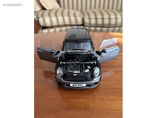 Kyosho Diecast Model 1:18 Mini Araba - 1323630657