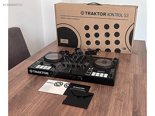 【値下げ中】TRAKTOR KONTROL S3 Traktor Kontrol S3 4 Kanal DJ Controller - Çiziksiz ve Kutulu