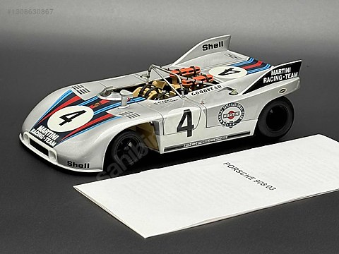 Autoart Diecast Model 1:18 Porsche Araba - 1308630867