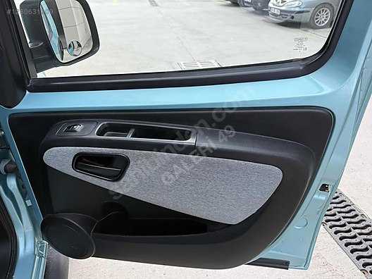 Vasıta / Minivan & Panelvan / Fiat / Fiorino Combi / 1.3 Multijet Emotion