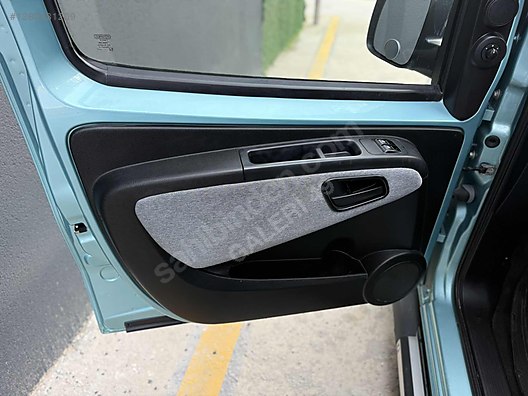 Vasıta / Minivan & Panelvan / Fiat / Fiorino Combi / 1.3 Multijet Emotion