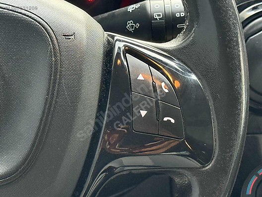 Vasıta / Minivan & Panelvan / Fiat / Fiorino Combi / 1.3 Multijet Emotion