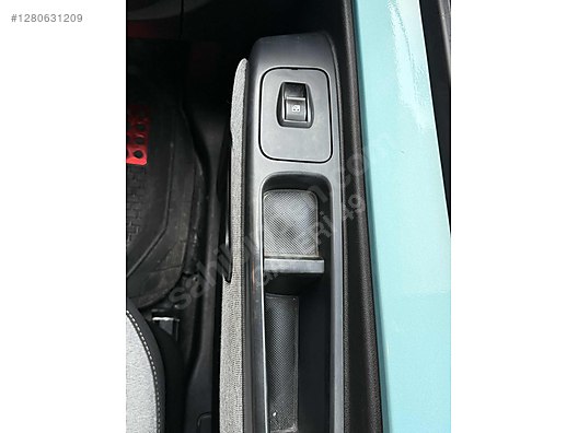 Vasıta / Minivan & Panelvan / Fiat / Fiorino Combi / 1.3 Multijet Emotion