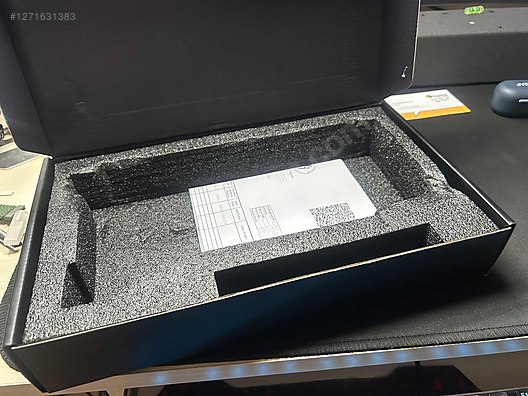 Used & Brand New Items / Computers / Desktops / Desktop Components / Graphics Cards