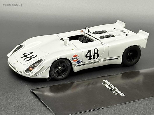 Autoart Diecast Model 1:18 Porsche Araba - 1308632204
