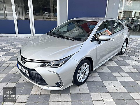 2024 MODEL TOYOTA COROLLA 1.5 DREAM 8 BİNDE BOYASIZ...