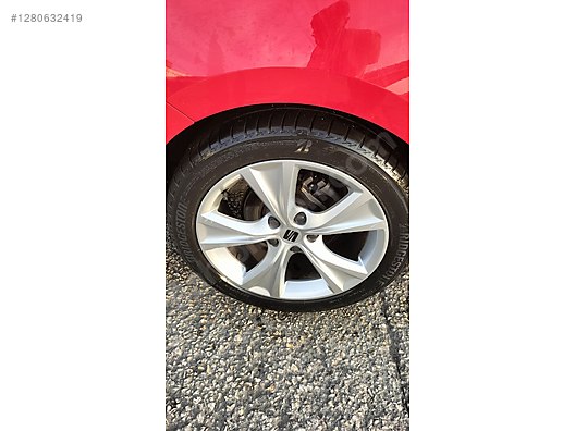 Vehicle Parts / Automotive Equipment / Rims & Tires / Rim & Tire Sets