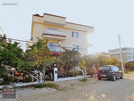 izmir seferihisar urkmezde merkezi konumda asansorlu 2 1 daire satilik daire ilanlari sahibinden com da 984632452