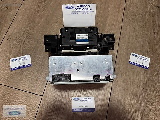 Aksesuar / CD Changer / FORD FOCUS 3 BM5T-18C815-DK CD CHANGER