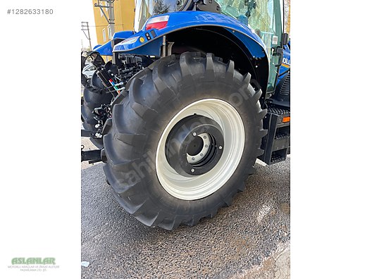 Machinery / Agricultural Machines / Tractors / New Holland / T6.175