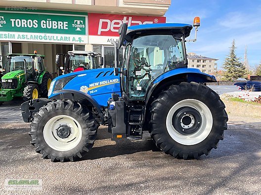 Machinery / Agricultural Machines / Tractors / New Holland / T6.175