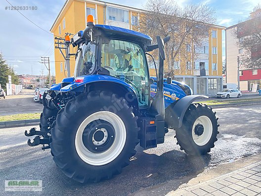 Machinery / Agricultural Machines / Tractors / New Holland / T6.175