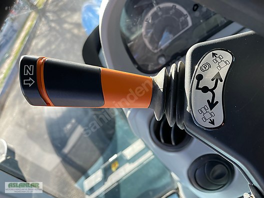 Machinery / Agricultural Machines / Tractors / New Holland / T6.175