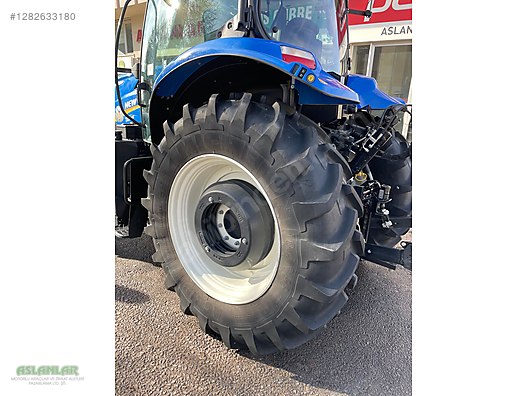 Machinery / Agricultural Machines / Tractors / New Holland / T6.175