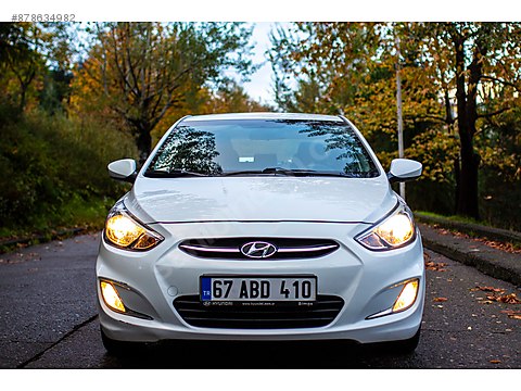 Hyundai Accent Blue 1 6 Crdi Mode Plus Yarin Aksam Son Gun Accent Blue 7 Ileri Otomatik Dct 136 Ps Sahibinden Comda 878634982