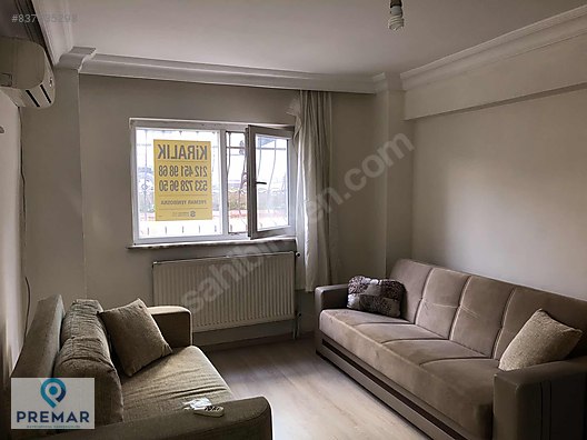 Yenibosna Besyol Merkezde 3 1 Bahce Kati Satilik Daire Satilik Daire Ilanlari Sahibinden Com Da 837635298