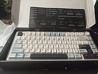 aula f75 mekanik klavye