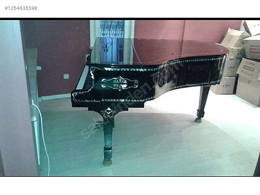 İkinci El ve Sıfır Alışveriş / Müzik / Müzik Aletleri / Tuşlu Çalgılar / Piyano