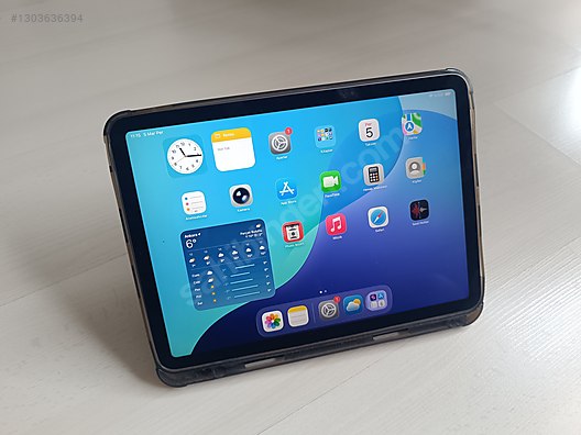 Apple iPad Air 4 64 GB Tablet - 1303636394