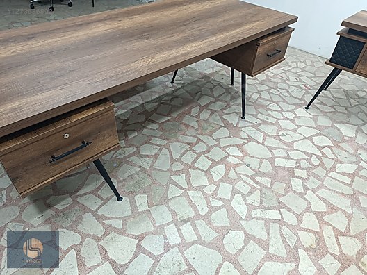 Used & Brand New Items / Office & Stationery / Office Furniture / Executive Office Set