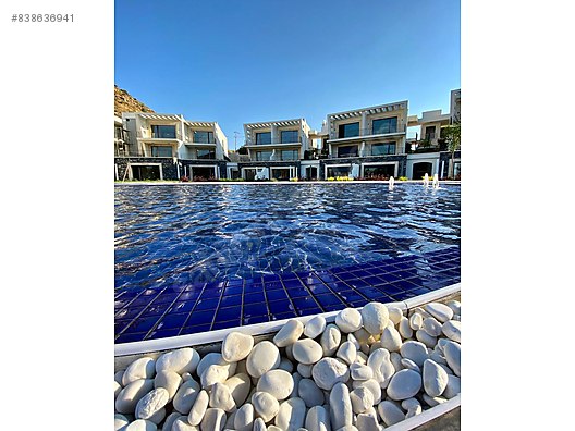 For Sale Residence Bodrum Da Ozel Plajli Ve Full Deniz Manzarali Satilik 2 1 Daire At Sahibinden Com 838636941