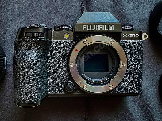Aynasız / Fujifilm / X-S10 / Fujifilm X-S10 Xf18-55 Kit Lens Sıfır
