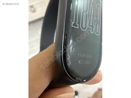 Used & Brand New Items / Cell Phones & Accessories / Wearable Technology / Smart Wristbands