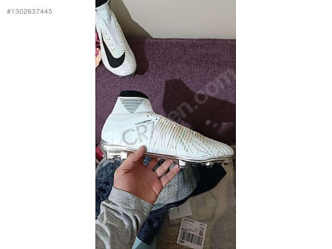 Çivili Beyaz 42.5 Numara Nike Krampon & Ayakkabı - 1302637445