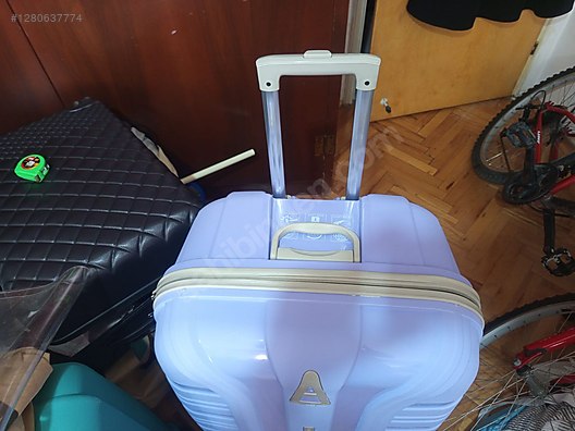 Used & Brand New Items / Clothing & Accessories / Suitcases & Luggage / Single