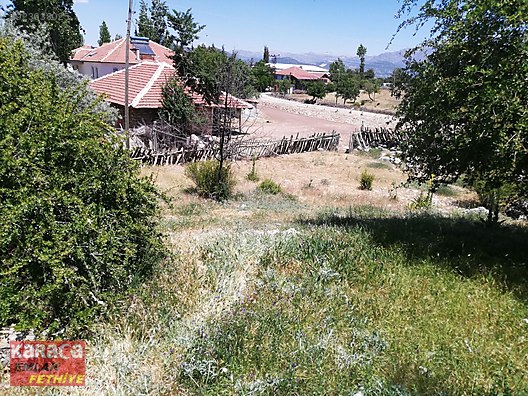 yayla ceylan koy merkezde 940 m2 mustakil yer 250 m ev yapilir satilik arsa ilanlari sahibinden com da 923638025