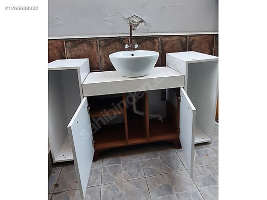 Used & Brand New Items / Garden & Home Improvement / Home Improvement / Bathroom & Kitchen / Bathroom Cabinets