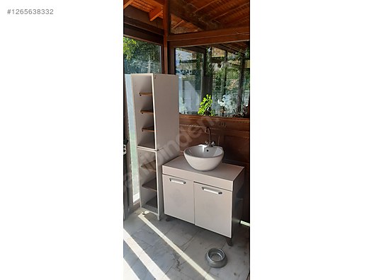 Used & Brand New Items / Garden & Home Improvement / Home Improvement / Bathroom & Kitchen / Bathroom Cabinets