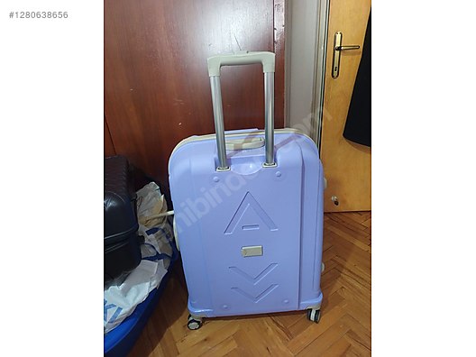 Used & Brand New Items / Clothing & Accessories / Suitcases & Luggage / Single