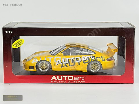 Autoart Diecast Model 1:18 Porsche Araba - 1311638990