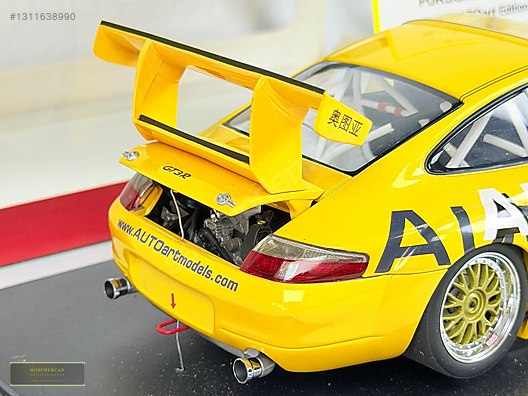 Autoart Diecast Model 1:18 Porsche Araba - 1311638990