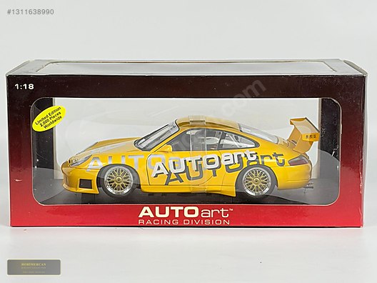 Autoart Diecast Model 1:18 Porsche Araba - 1311638990